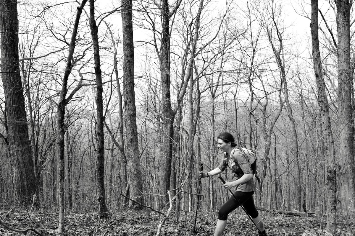 dav1dmiller's tweet image. Jasmin Paris has just passed the tower during loop 5 of the Barkley Marathons. We are witnessing history 🥲

#bm100 #smalleuropeanwoman 

📸 instagram.com/davidmiller.ph…