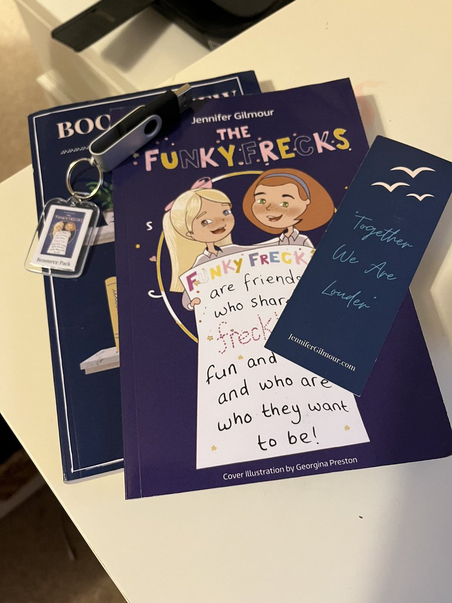 amandapeddle69's tweet photo. I absolutely loved this book, by @JenLGilmour , as a family containing 'frecks' Im delighted to see them Centre stage.
The message here around healthy relationships, & the challenges faced by children navigating these early journeys, is addressed in a gentle and thoughtful way, https://t.co/3gvq2vvdNz