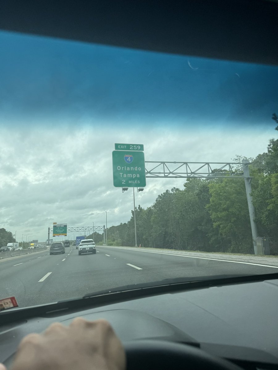 100sLuc's tweet image. ORLANDO STAND TF UPPP #GagCityOrlando #PinkFriday2Tour #SOLDOUTMINAJ