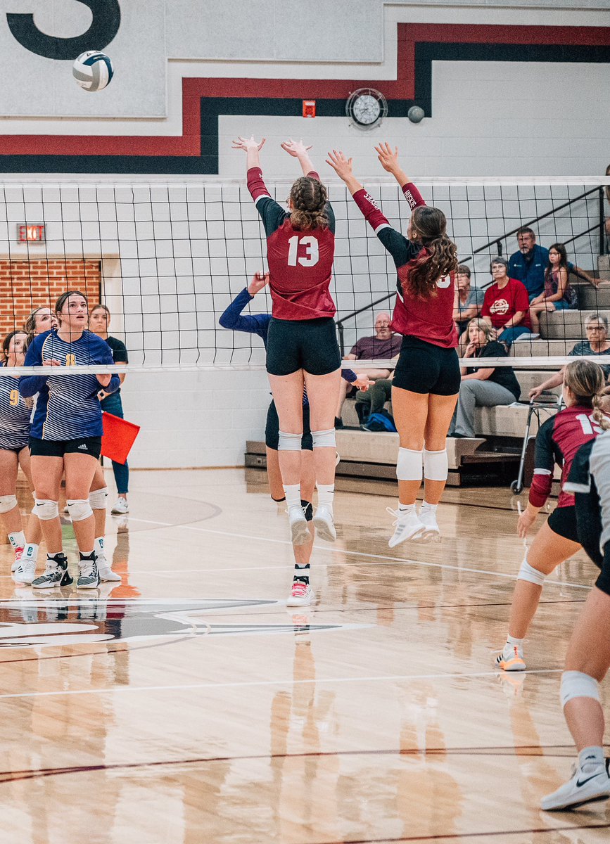 EmmausEagles's tweet photo. 📰 @EmmausWVB NEWS 
OFFICIAL: The Eagles welcome Kaylee Goertzen from Heartland Community High School.
#WingsUp 🏐🦅 https://t.co/93dyl9N4do