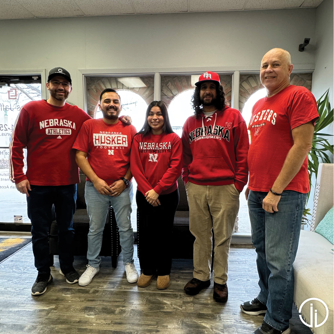 JafferyIns's tweet photo. ๐ฝโค๏ธ Team spirit at its finest! Rocking red to show our support for the Nebraska Huskers at the March Madness tournament!
Letโs go big red!
#JafferyInsurance #GoBigRed #MarchMadness #HuskersNation https://t.co/WCYMeZxCXA