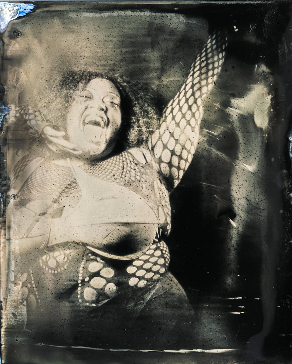 in the wake of this year's festival, we're sharing some tintype photographs captured by @tylergabriel_ at dweller 5 including Robert Hood, Daiyah, Kilopatrah Jones, and Naija Couture check out 'In the Eyes of Each Other' on our blog @ dwellerforever.blog/2024/03/tintyp…