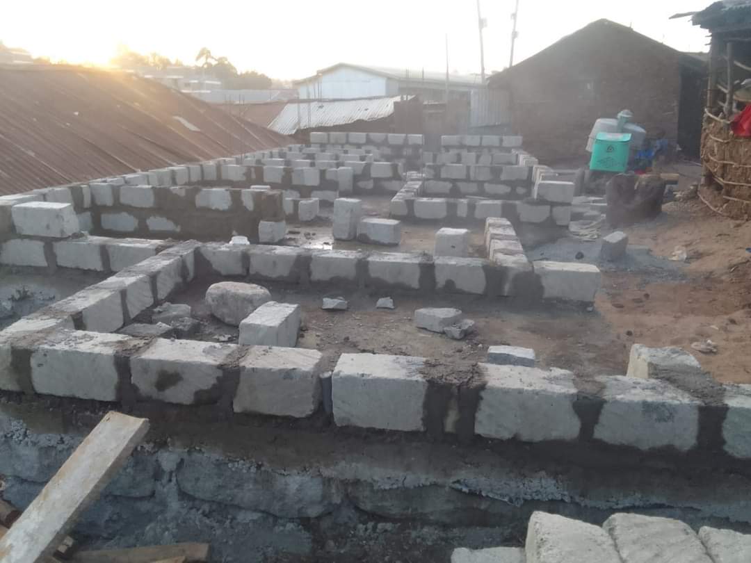 VivaAfric's tweet image. #EndOpenDEFECATION #WashFestival 10 Door Abolition Block coming up in Kibra Lindi. We are committed to ending Open Defecation in Kibra.