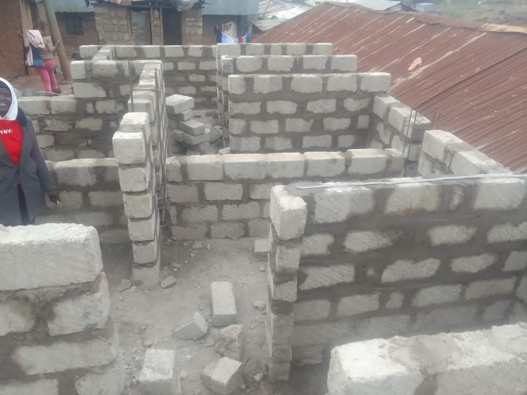 VivaAfric's tweet image. #EndOpenDEFECATION #WashFestival 10 Door Abolition Block coming up in Kibra Lindi. We are committed to ending Open Defecation in Kibra.