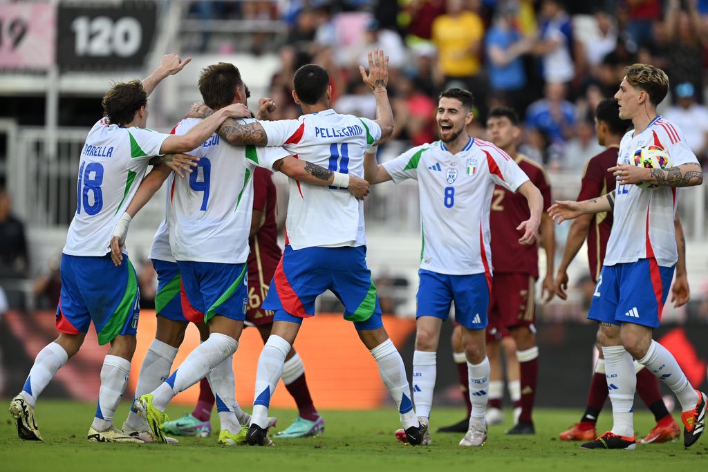 Bella atmosfera ieri a Miami 🤩🇮🇹💪🏻 #forzaazzurri