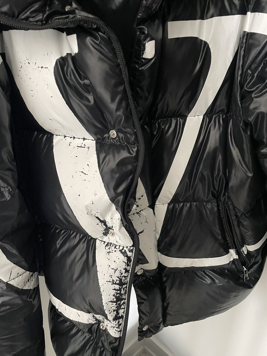 Mogul in the Making! tweet media