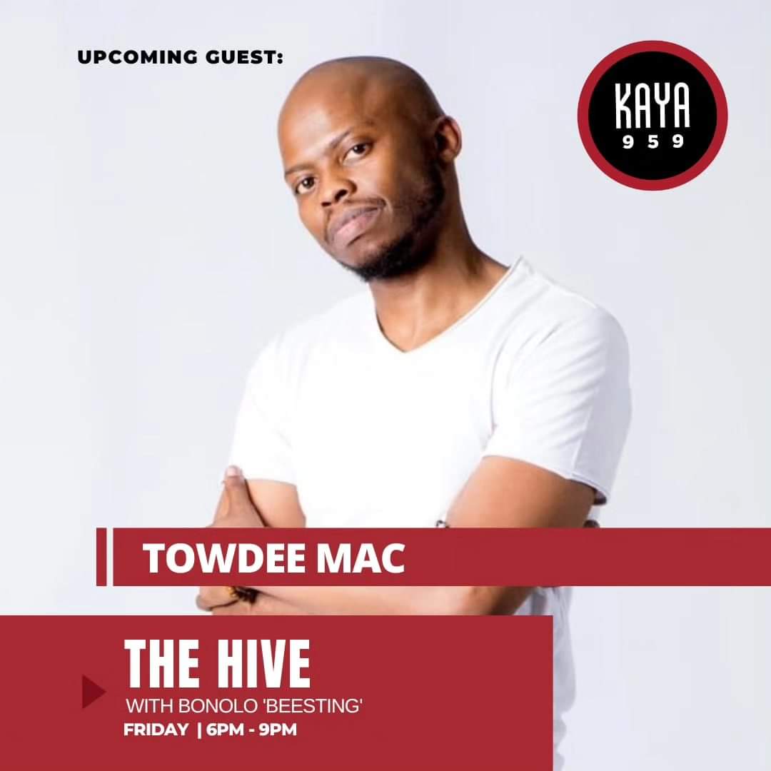 Tonight on The Hive we will be chatting to @towdeemac from Morafe about Back Stage Lectures!!! 🐝🐝🐝 #TheHiveONKaya959 6-9pm 📻: @kayaon959 @KayaOnAir 🔗: Download the #KayaApp 📺: DSTV channel 861 📲: 063 688 0959