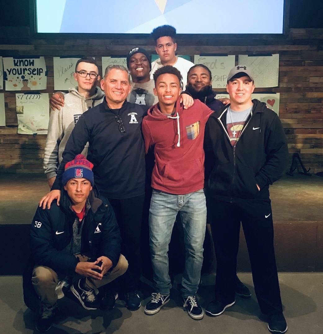 NKaravedas's tweet photo. #FlashbackFriday2018
Kairos Retreat ๐๐ฝ #Relationships #Mentoring #FalconPride #Champions ๐ https://t.co/IQ5j58opqb