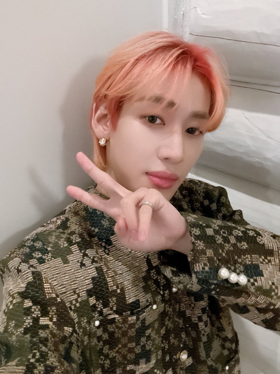 BAMBAMxBAMMIE's tweet photo. [#BBPIC📸]
⠀
뱀이의 선택은 
언제나 아가새야🫶
⠀
#뱀뱀 #BamBam https://t.co/qt4tfDMpo2