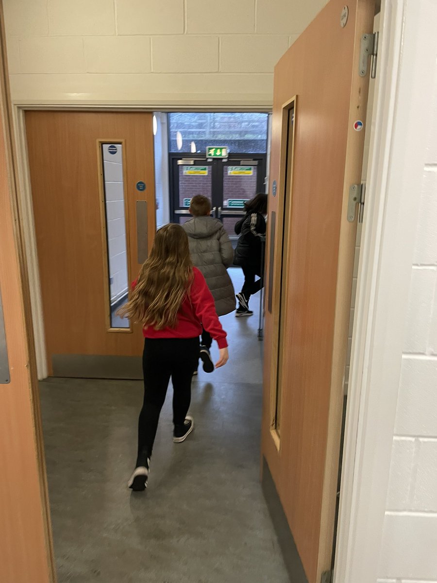 Fantastic to meet this energetic group of P7s who will be starting in August. Well done on a successful Easter egg hunt around the school! Thanks to <a href="/MrsCJTravis/">Mrs C.Travis</a> for organising 👏<a href="/lesmahagowSfL/">Lesmahagow HS ~ Support for Learning Dept</a> <a href="/LesmahagowHigh/">Lesmahagow High School</a>
