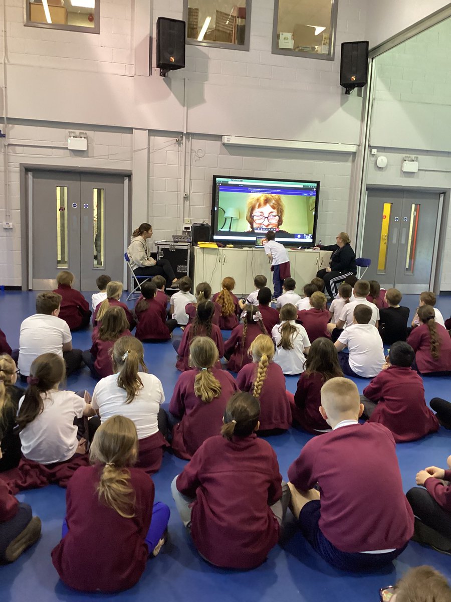 Broad_Square's tweet photo. UKS2 have been so lucky to chat with Baroness Scott of Needham Market @BaronessRos today to find out about life in the Lords. Thank you for answering all of our questions #learnwiththelords https://t.co/Yo0RT7OUOm