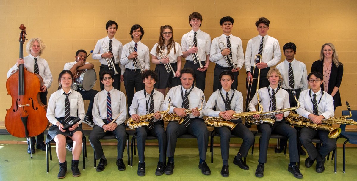 Ashbury’s Senior Jazz Band performs at the Capital Region MusicFest! Following their performance, the band had the opportunity to participate in a workshop. #music #band #concert #musician #musicians #jazz