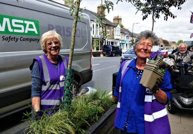 amberolUK's tweet photo. Amberol is proud to be celebrating their 30th year anniversary working with Britain in Bloom. In this latest blog post we list all the events we will be attending this spring and autumn. See you there?
https://t.co/jAEeBEWvvT
#BritainInBloom #OurBloom https://t.co/1Yug4tORYu