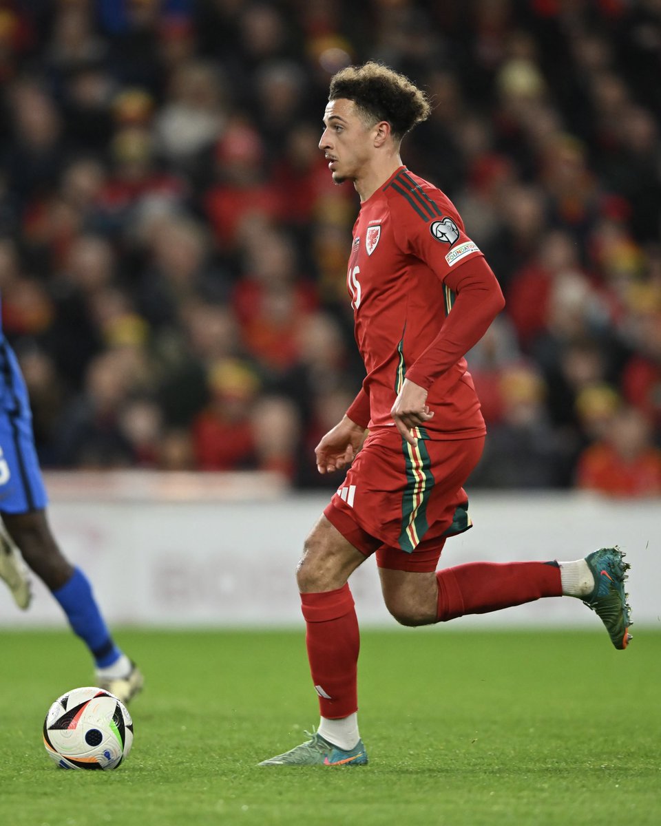 Ethan Ampadu tweet media