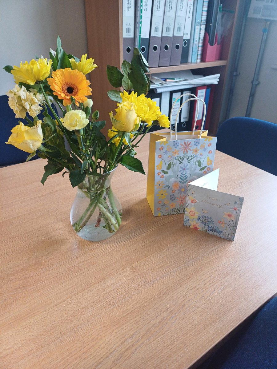 And so we break up for Easter ... so lucky to work at such a wonderful provision 🥰 @AlbrightCentre #ThisisAP #edutwitter (and a nod towards The Art of Brilliance @beingbrilliant @ArtOfBrillAndyW )