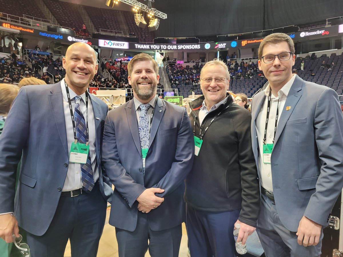 MCCoyCountyExec's tweet photo. We were excited to welcome 51 student robotics teams from across New York, the United States, and internationally for the 2024 NY Tech Valley FIRST Robotics Competition at MVP Arena. Best of luck to all the teams competing today!

#NYTechValleyFRC @TheMVPArena @MVPHealthCare @NYTVFRC