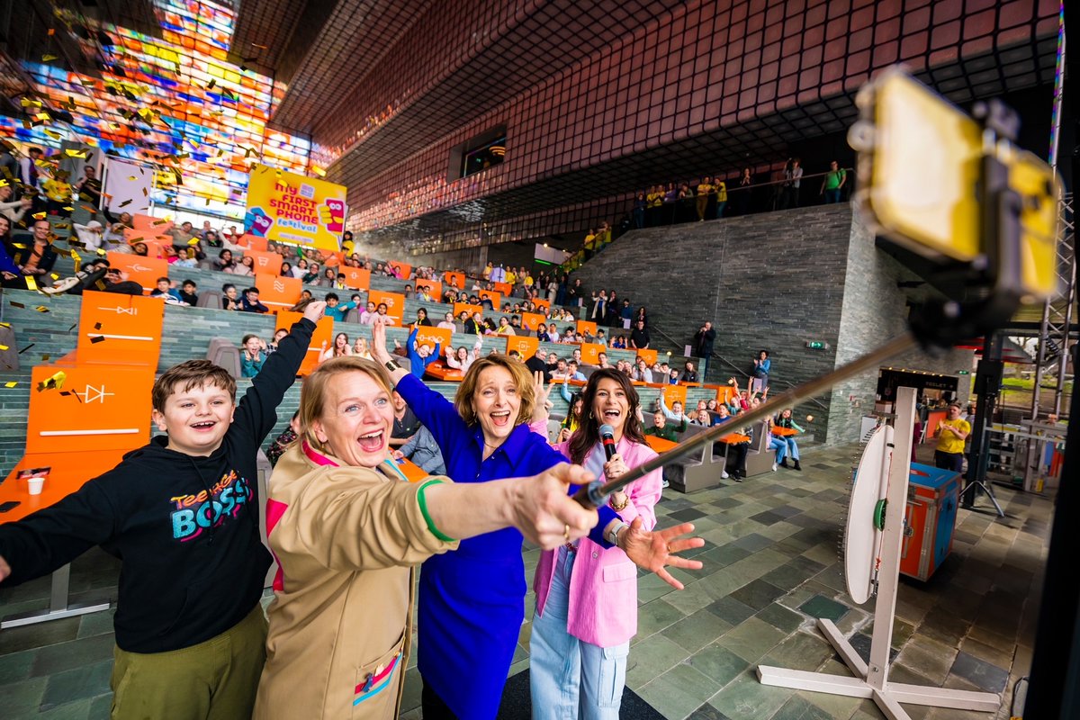 Karin van Hunnik tweet media