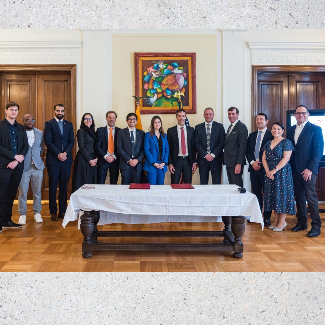 EmbajadaECUenUSA tweet media