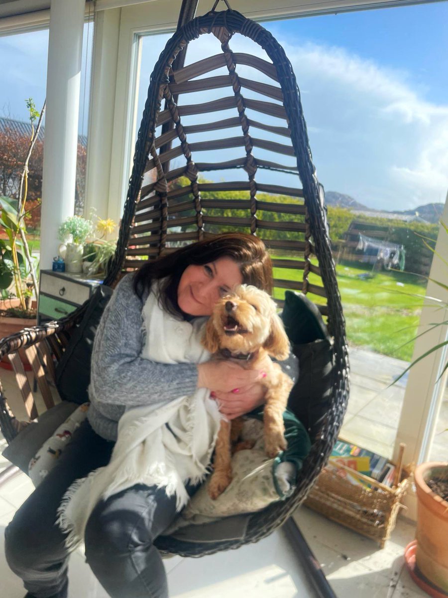 Lovely to catch up with my bestie Noelle and her beautiful dog Bella today 💕🐾