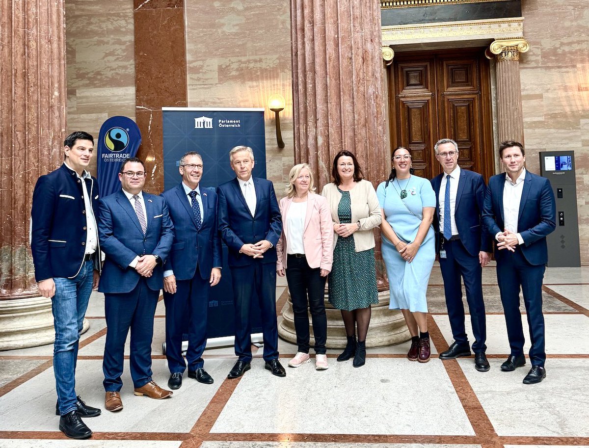 Aussprache mit der Parlamentarierdelegation aus Neuseeland mit <a href="/stuartsmithmp/">Stuart Smith</a> an der Spitze. Als Obmann der parlamentarischen Freundschaftsgruppe Österreich-Australien, Neuseeland und Ozeanien durfte ich die Gespräche leiten. 1/2