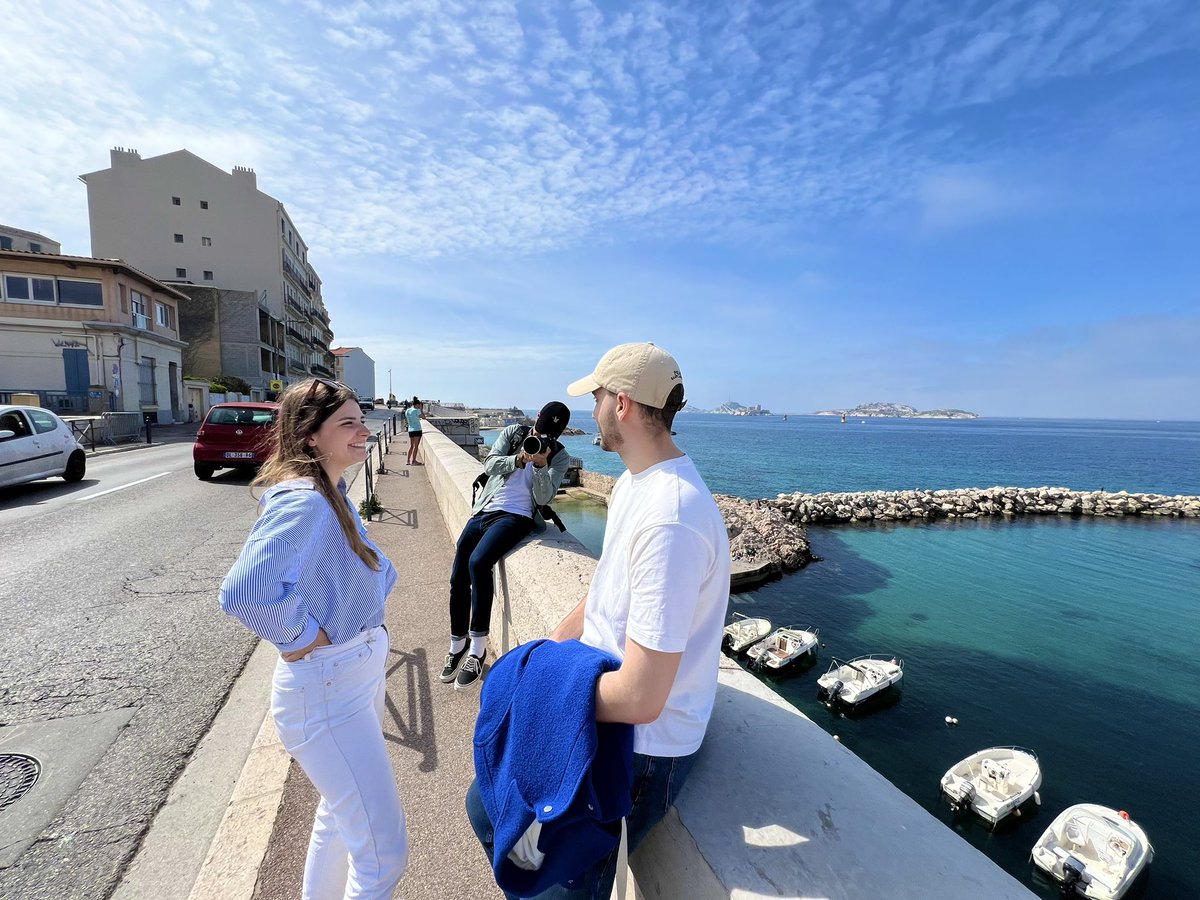 KedgeBS's tweet photo. #Tournage 🎥 | Matinée au bord de l’eau pour tourner nos prochaines vidéos de campus, qui intégreront en bonus quelques angles de nos villes. https://t.co/KAqBuMDmhy