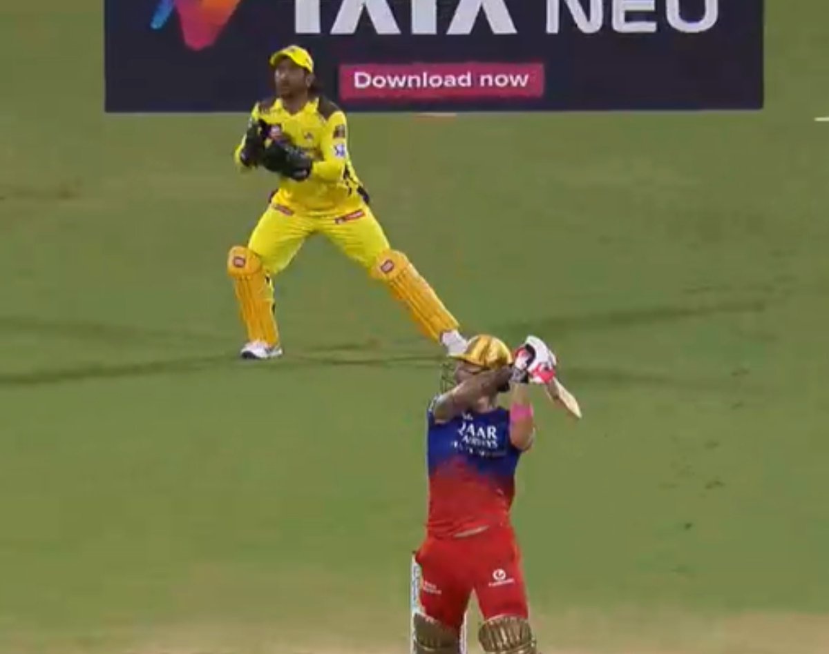 Akash_Rathi_7's tweet photo. Well played Captain Faf Du Plessis . 35 in 23 balls .
Mustafizur Rahman takes first wicket of IPL 2024. Rachin Ravindra takes first catch.
#RCBvsCSK #IPL #cricketlover https://t.co/OURYCpZRV1
