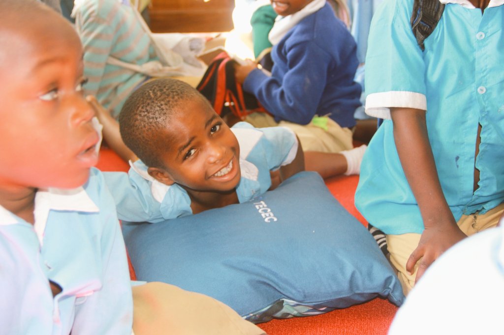 elphas_joel's tweet photo. We are happy to see pre-school children enjoying our pillows made using recycled materials found within our community, making them not only practical but also sustainable and environmentally friendly.
As we all know, young children spend a significant amount of time. https://t.co/uX8cDLMSl6