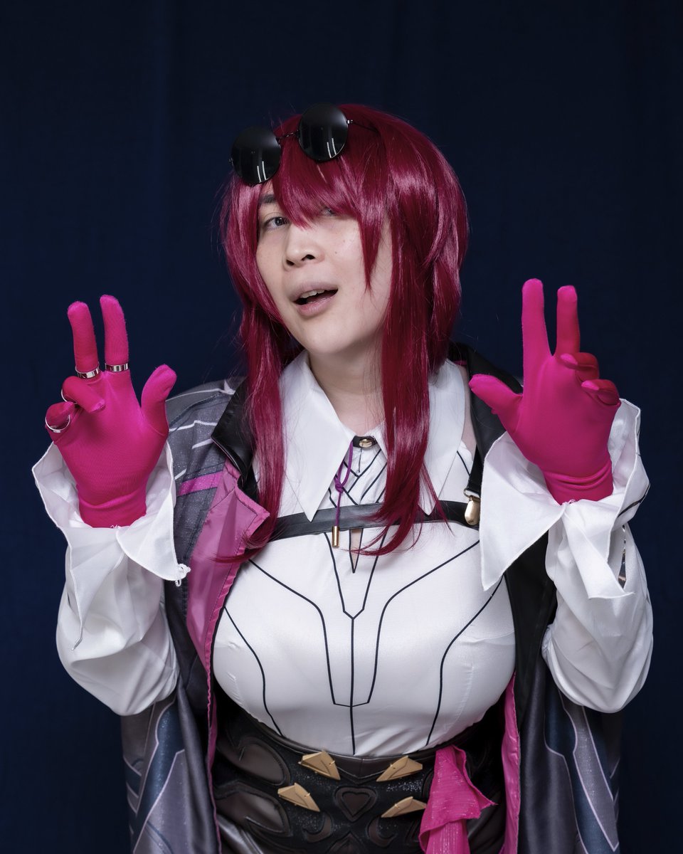 MaidenLili's tweet photo. Boom!

-

More Kafka, working with @drathien on some close-up emoting!

https://t.co/2eVssZQZ8G

#honkaistarrail #honkaistarrailcosplay #kafka #kafkacosplay #cosplay https://t.co/zsmAzlFNxZ