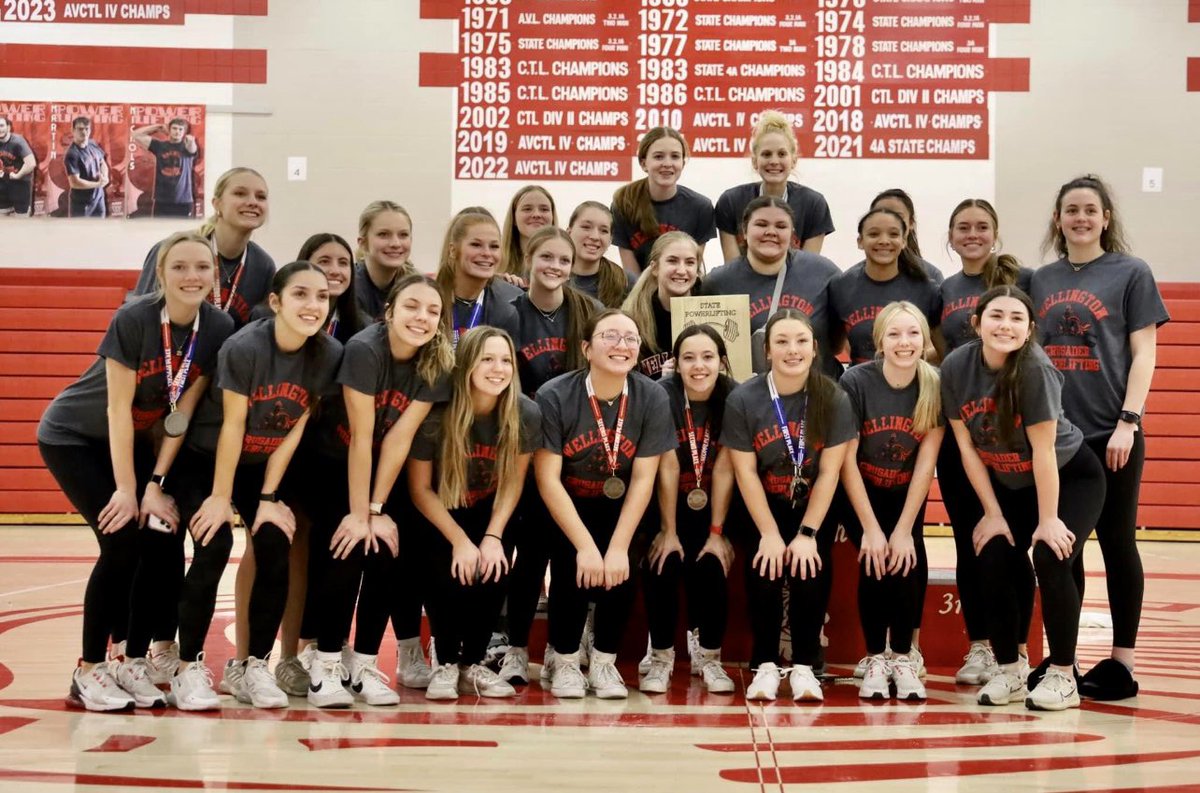 kjrusk6's tweet photo. State Powerlifting
1st individually, 1st as a team 
1st in clean w/ 185lbs
2nd in squat w/ 235lbs
2nd in bench w/ 150 https://t.co/Pea3due5Jn