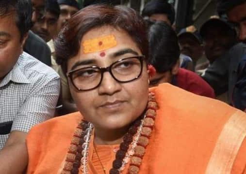 Special NIA Court Cancels Bailable Warrant Issued Against BJP MP Pragya Singh Thakur In 2008 Malegaon Blast Case.
#NIA #BJP #PragyaSinghThakur #BailableWarrant #NIACourt #MalegaonBlastCase