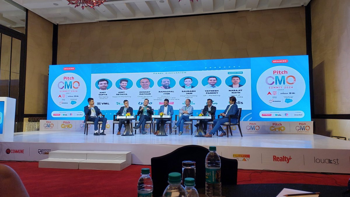 salesmethodz's tweet photo. 🌟 Reflecting on an enlightening day at the Pitch CMO Summit 2024!🚀
Yesterday was a whirlwind of inspiration and insights at the Pitch CMO Summit 2024. It was amazing listening to some of the industry's most esteemed leaders in marketing and branding😍

#PitchCMO #salesmethodz https://t.co/zC8DiqJvdx
