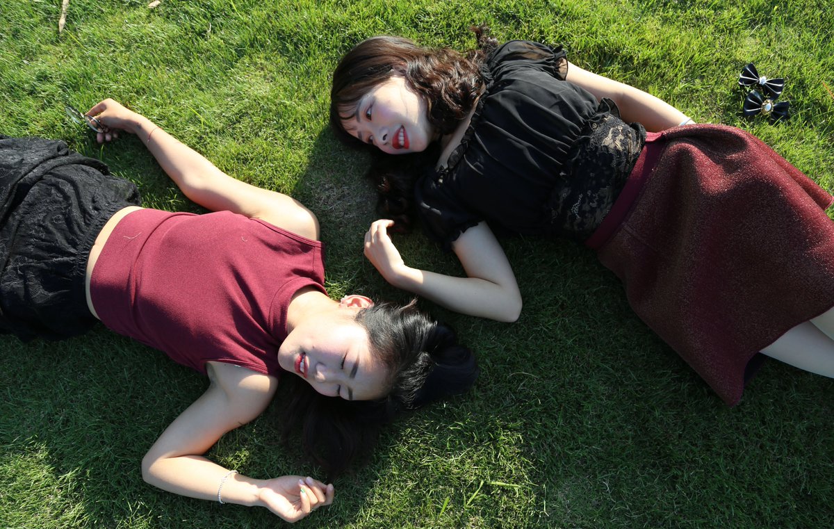 毕业眼镜小姐姐 [361P+1.77G] #眼镜娘 #眼镜妹 #闺蜜 #毕业照 #写真 
No.032214 预览全套尺度看置顶或私信 
投稿：@wqganenshi_   @MuyishiD @007share https://t.co/zulwpP4cKY