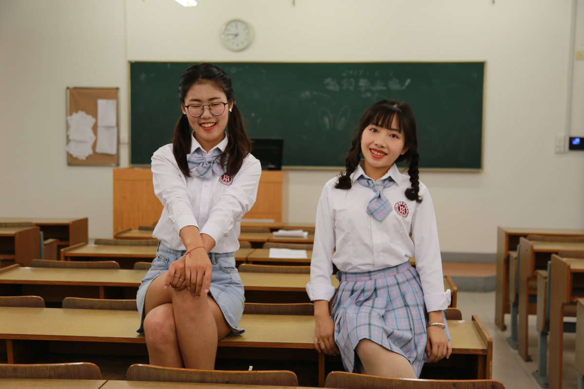 毕业眼镜小姐姐 [361P+1.77G] #眼镜娘 #眼镜妹 #闺蜜 #毕业照 #写真 
No.032214 预览全套尺度看置顶或私信 
投稿：@wqganenshi_   @MuyishiD @007share https://t.co/zulwpP4cKY