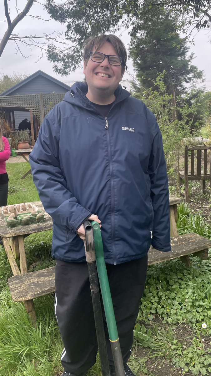 The garden club this week was very busy! 

From getting ready for Easter by putting together nests to planting spuds to grow into tasty potatoes. 

Everyone did an amazing job!