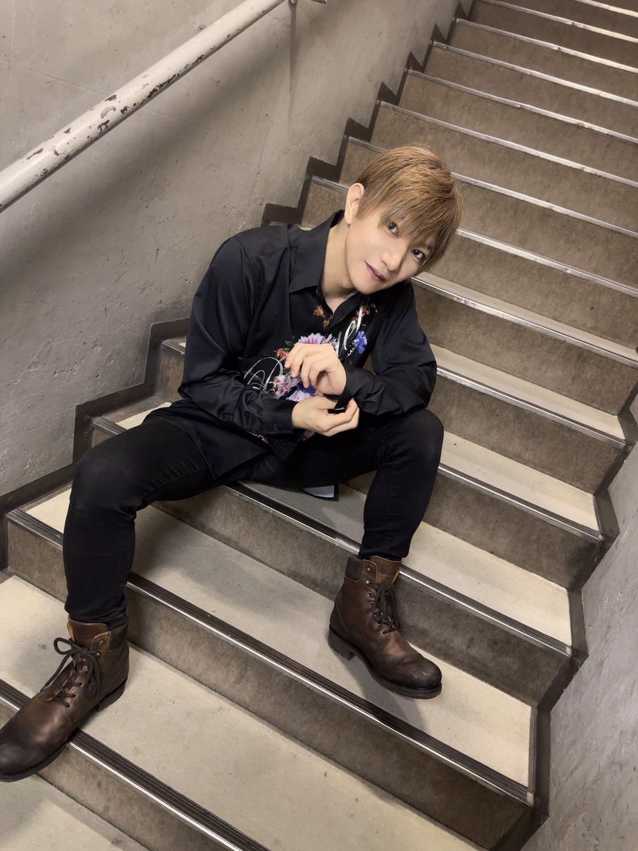 yuta_0323_'s tweet image. 本日誕生日を向かえました！

応援して下さってる皆様、関係者の皆様。いつもありがとうございます。

そろそろ大人にならなくては。
って毎年思ってるんですけど。

39歳。thank you。
感謝の気持ちを忘れずにこれからも楽しんで毎日を過ごしたいと思います☺️

#皆様に感謝
#親に感謝
#thankyou