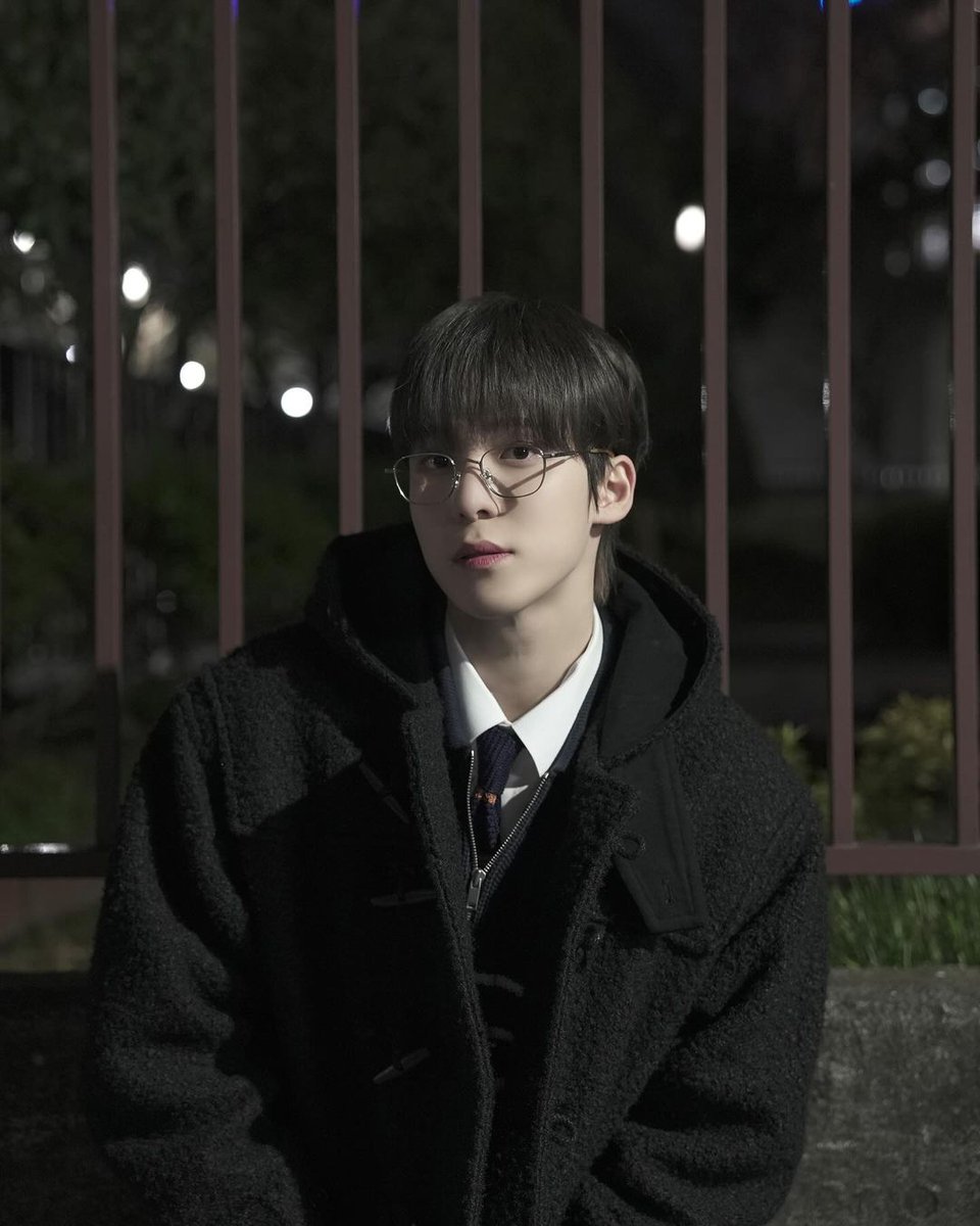 1024updates's tweet photo. HAPPY YUNHO DAY 

#PerformanceLeaderYUNHO
#봄바람에_실려온_행복이_윤호생일
#ATEEZ #에이티즈 #YUNHO https://t.co/b75Z4EZAP6