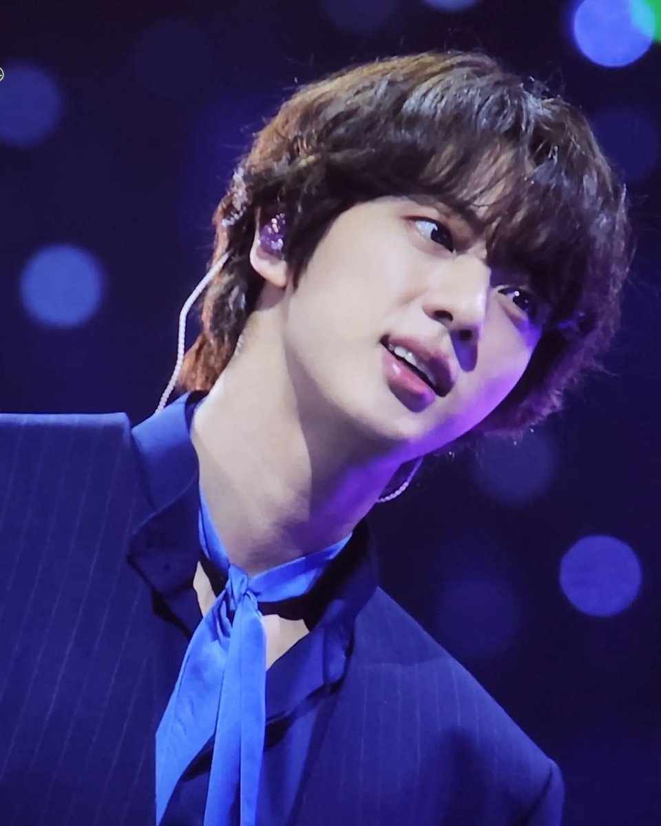 Hi_BTS_JIN's tweet photo. D-81 사랑하는 석진시🩷

울애깅 너무 보고 싶당...
#TheAstronaut   #Yours_Jin 
#SuperTuna_Jin  #Moon_BTS 
#방탄소년단진 #JIN 
@BTS_twt https://t.co/5A8TgCCToP