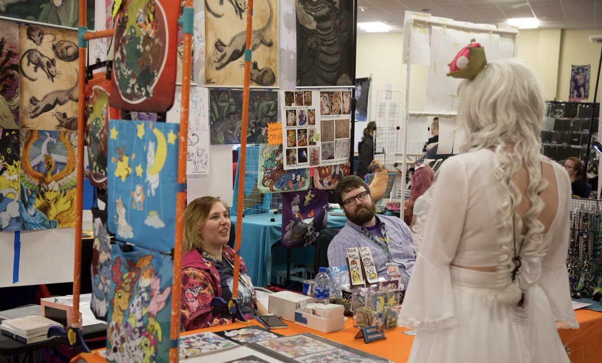LakeCharlesCVB's tweet photo. Join us from April 5-7 as #CyPhaCon celebrates its 12th Anniversary at the Lake Charles Event Center! 🚀 Dive into the world of Sci-Fi, Anime & Gaming with an amazing lineup of stars and endless entertainment!
🔗More event info: https://t.co/KGOgnCQhvv #VisitLakeCharles https://t.co/1tE8tVcLaT