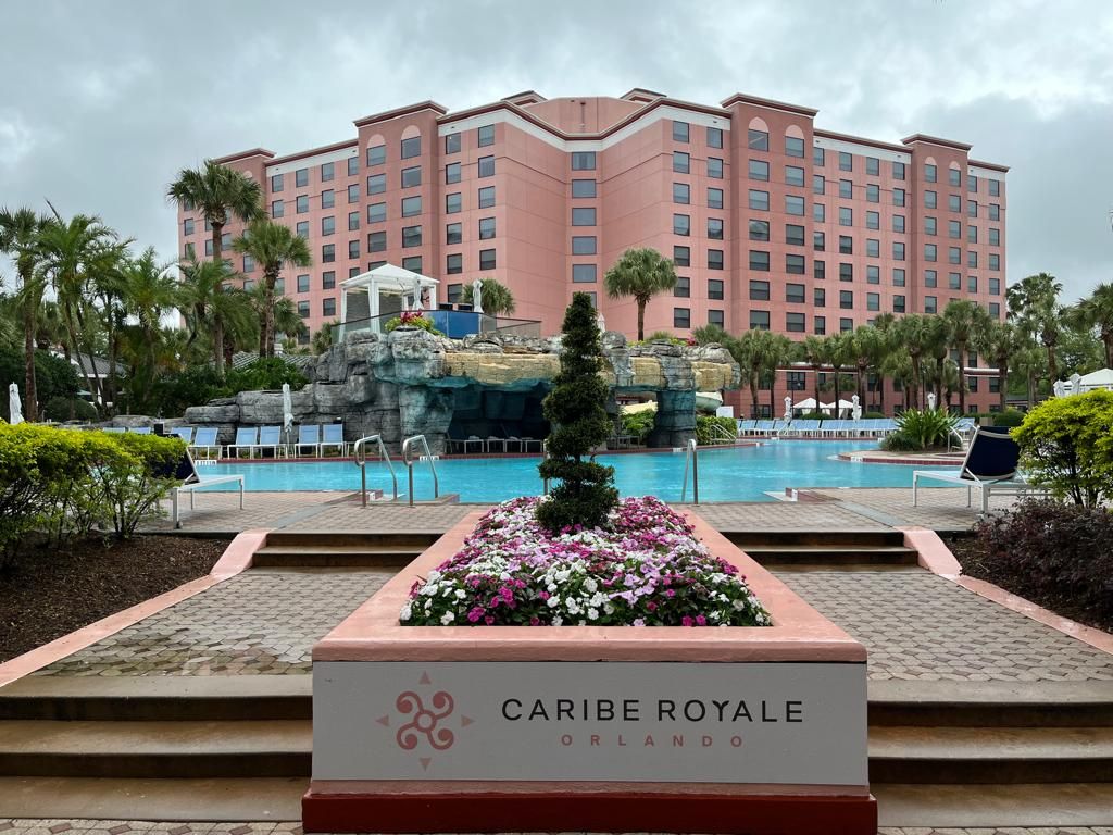 Ultamation's tweet image. The weather is how I feel - sorry to say goodbye to all of the great friends from the #CrestronMasters family. A huge thank you to @Crestron for another incredible Masters week - the best yet. Well done Tom Wright!
#crestron #ultamation #crestrondiamond