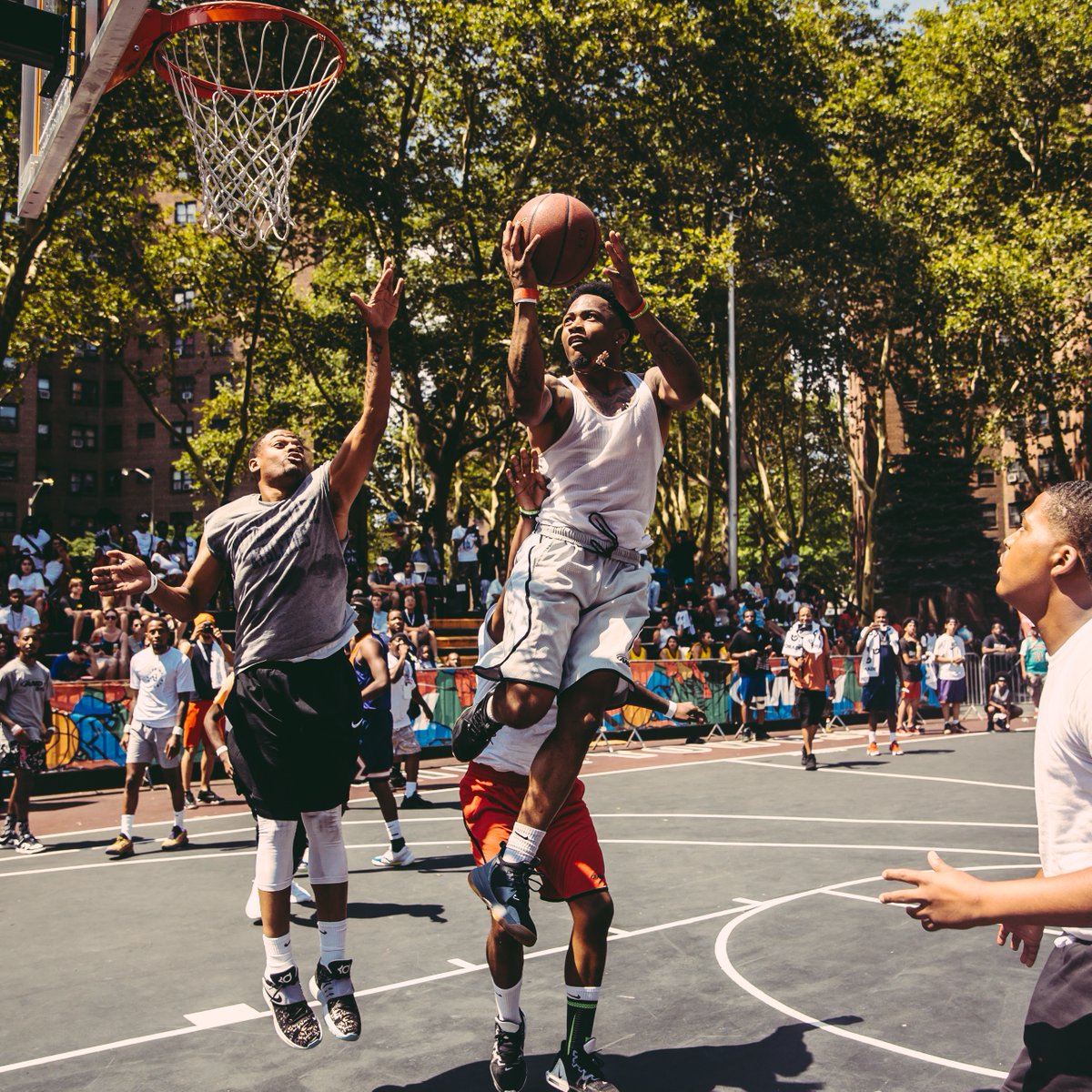 and1basketball's tweet photo. Throwing it back to some fire moments of last year's Open Run 🔥 Counting down the days until we can tear up the court once again! 🏀 #AND1OpenRun https://t.co/j7Qi0FGR0S