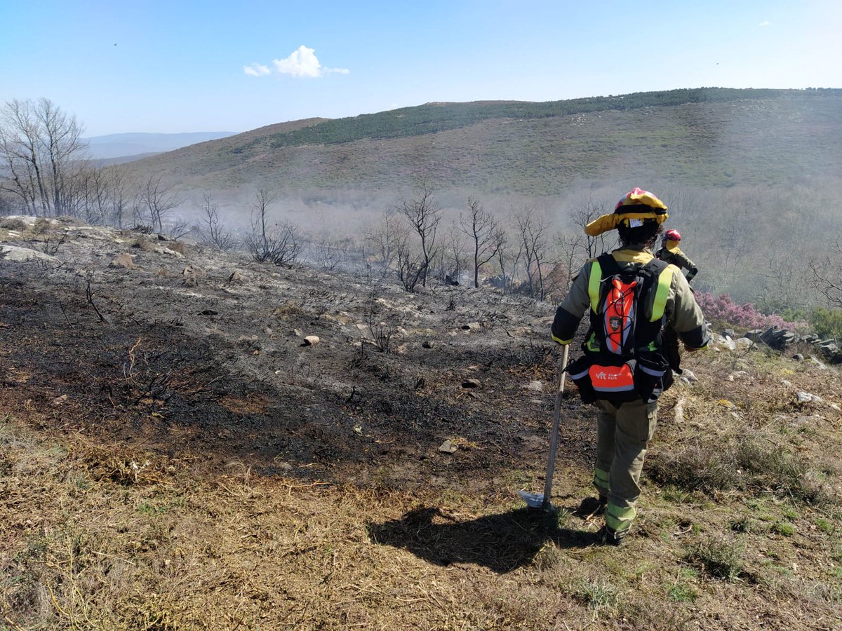 BaseBarco's tweet image. Quema prescrita en Manzaneda (Paradela).