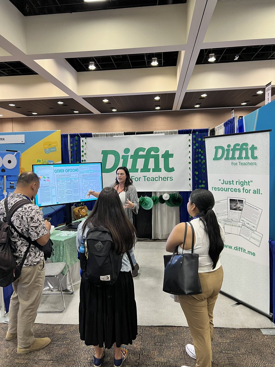 MsGreeneEdu's tweet image. We had an amazing first day of #SpringCUE at booth 919! So excited for day 2!