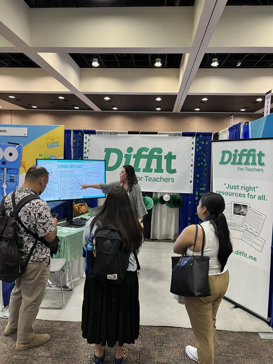 MsGreeneEdu's tweet image. We had an amazing first day of #SpringCUE at booth 919! So excited for day 2!