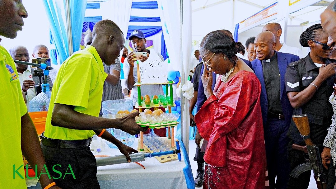 KUASAWEB's tweet photo. Day2 at NCHE exhibition where faculty of Agriculture Team is being led Dr.KABUGO STEPHEN who is also the patron of kyambogo University Agriculture students association at kyambogo university team at large!VIVA kyambogo VIVA @aBiDevtFinance @DailyMonitor @EliKatunguka https://t.co/PvuXutp5BL
