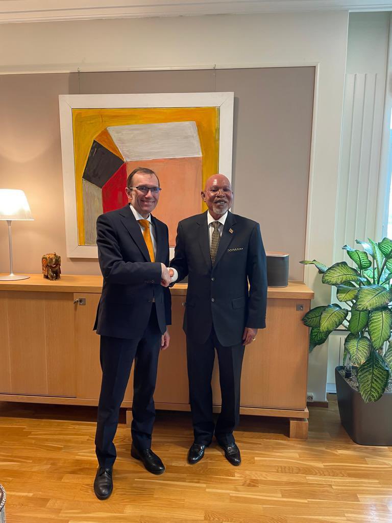 Hon. <a href="/GenJejeOdongo/">General Odongo Jeje</a>, met MFA Norway, Mr. Espen Barth Eide in Oslo, Norway. They discussed the longstanding cooperation btn the two particularly in the crucial sectors of oil &amp;gas and refugee affairs. Mr. Eide hailed Uganda's role as the current chair of the Non-Aligned Movt &amp; G77