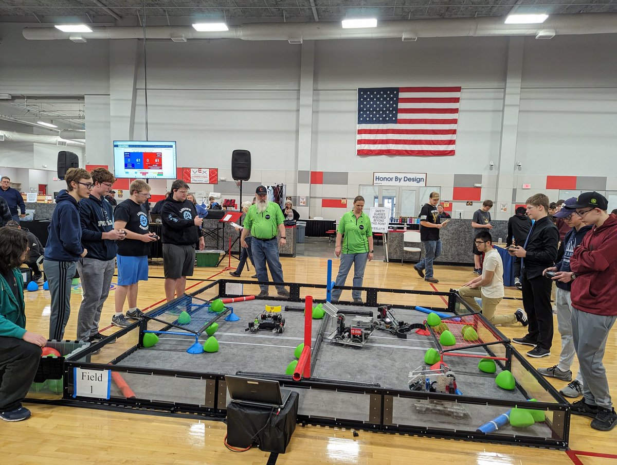 ben_bhackett's tweet photo. @CrossCounty1 first match of the year and we are against each other. O5155T takes the win. https://t.co/VerToI6xvV