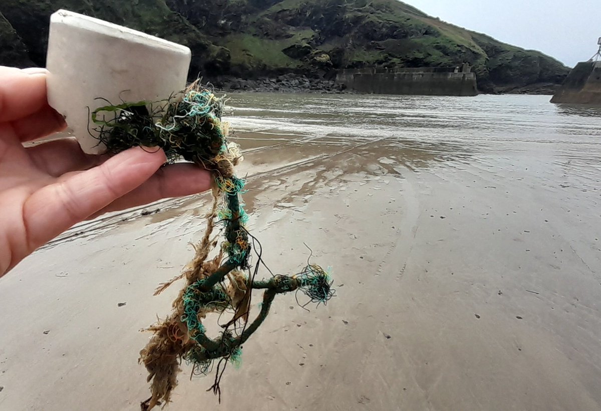 It is always a delight to visit beautiful Cornwall. Walking trails and beaches are so clean ⛱️ I always pick up any little bits of #litter when I do find some and this year it was during the #GBSpringClean @KeepBritainTidy @CornwallCouncil @ILoveCornwallUK #LeaveNoTrace