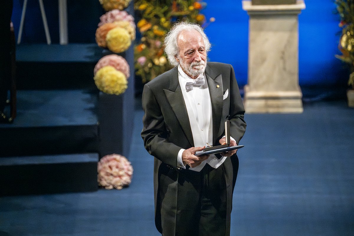 The Ohio State University Board of Trustees has recognized and congratulated Pierre Agostini, professor emeritus of physics, for winning the 2023 Nobel Prize in Physics. bit.ly/43pTcBf