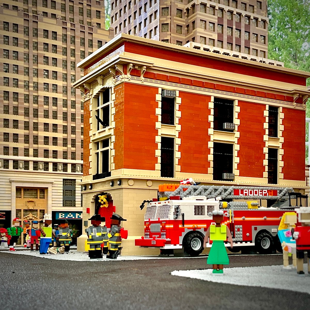 Who you gonna call? The Miniland NYC Firefighters. 🚒 Definitely nothing to do with ghosts. 😉 New in Miniland NYC! 🏙️ The Hook & Ladder 8 Historical Firehouse.