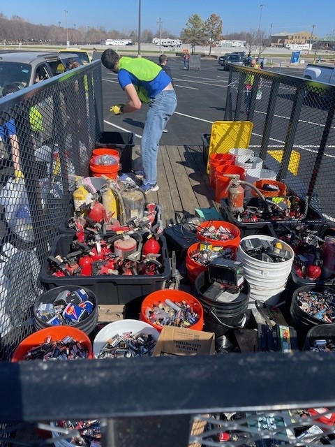 CMG Tulsa hosted the 5th Annual Big Spring Clean, Tulsa's largest one-day recycling event. This year, they collected a staggering 148,808 pounds of recyclables, with 270 cars per hour for five hours dropping off items. Thank you to all who participated! #WeAreCMG